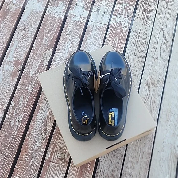 Dr. Martens Holly Leather Platform Shoes Women's size 10 ,Men Size 9 - Picture 6 of 10